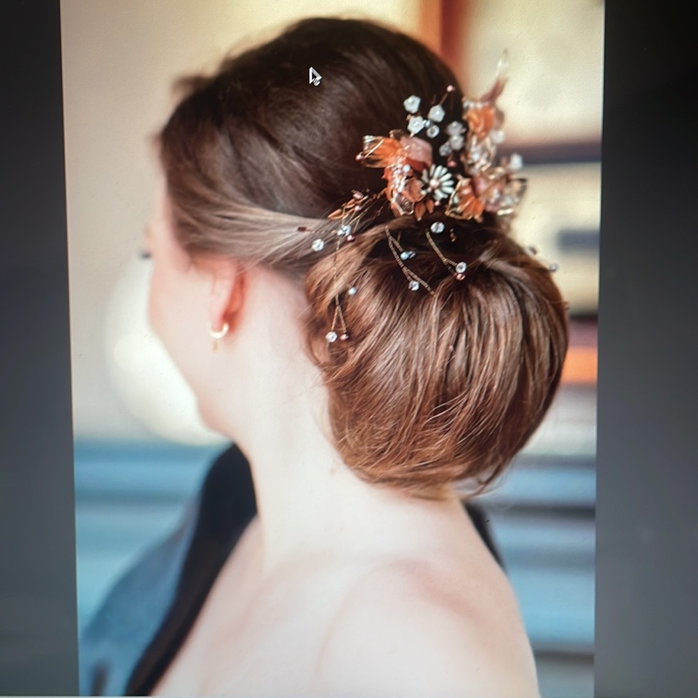 Iris APFEL 1pcs Crystal Leaf Flower Bridal Barrette Hair Pins